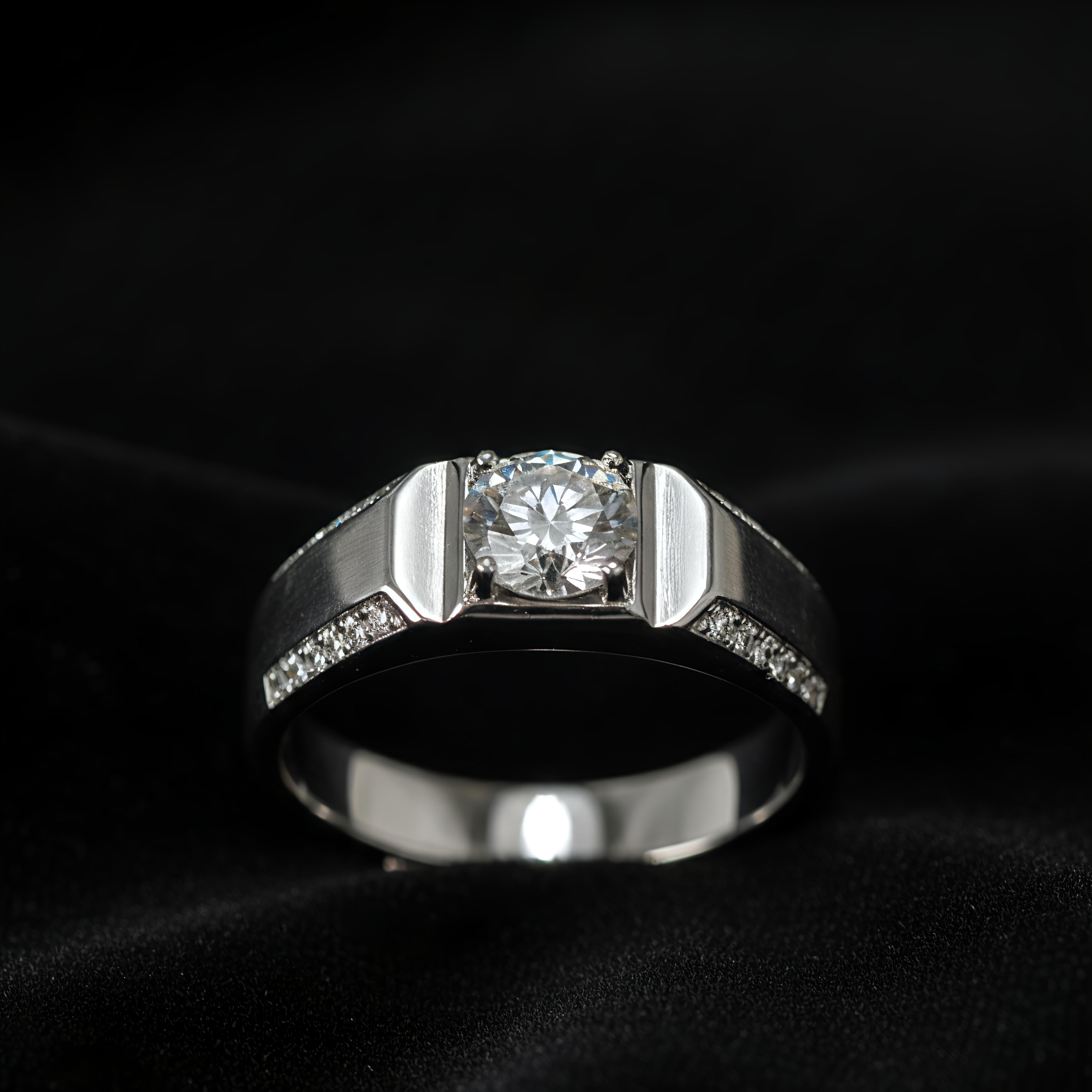 Eterna Valor Ring.